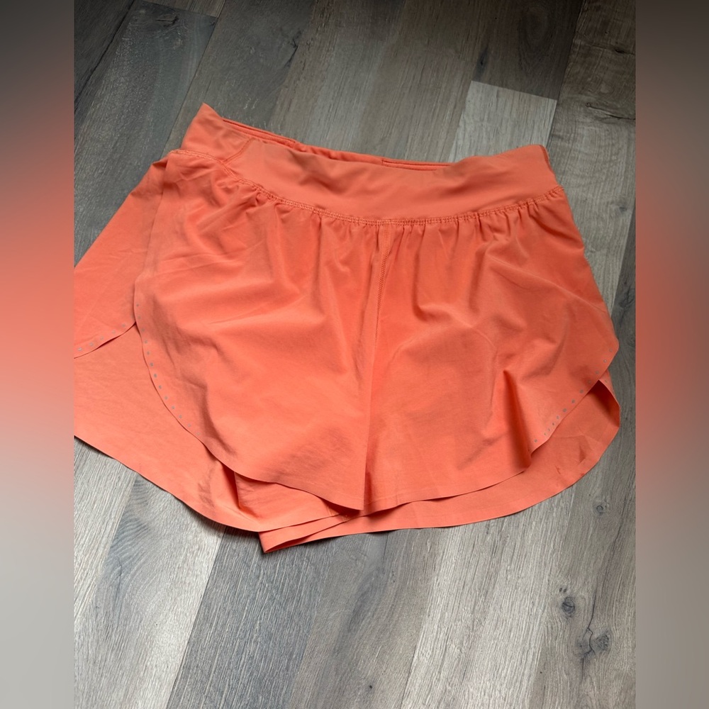 Lululemon fast and free